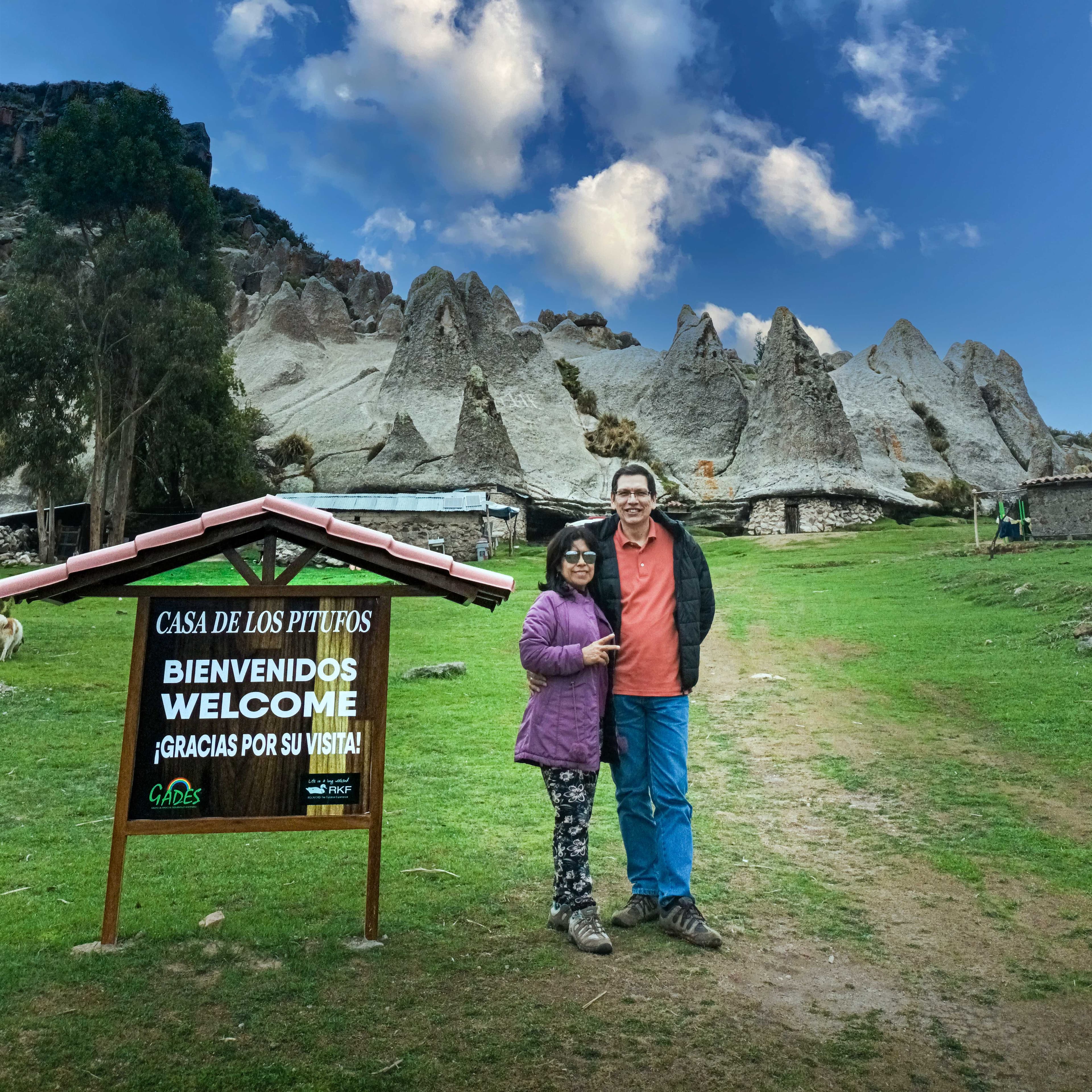 Full Day Casa de los Pitufos, Bosque de Piedras, Catarata Pumachaca y Chicha Ccasa